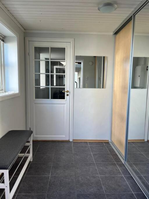 Cozy Ground Floor Apartment Тромсе Екстер'єр фото